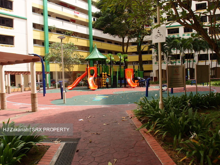 Blk 424 Canberra Road (Sembawang), HDB 5 Rooms #183075742